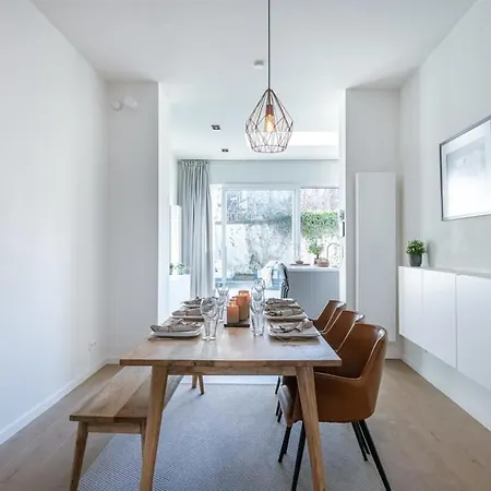 Сasa de vacaciones House With Large And Sunny Terrace Amberes