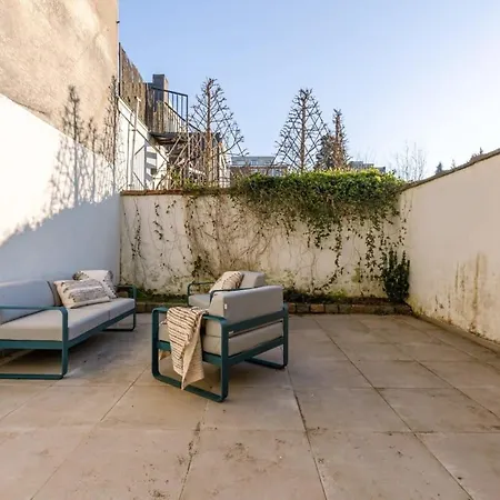 Сasa de vacaciones House With Large And Sunny Terrace *